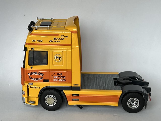 Tekno - Irish Collection - DAF 95 XF  Tractor Unit - Hanlon Transport, Dundalk - Miniature Diecast Metal Scale Model Heavy Goods Vehicle