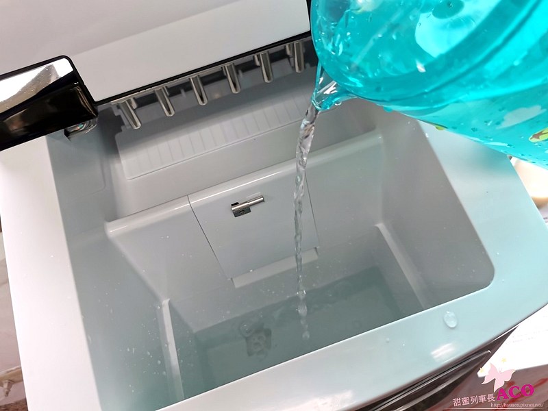 好物：【製冰機推薦】KOHZII 康馳 桌上型全自動製冰機 冰塊 飲料 4_1
