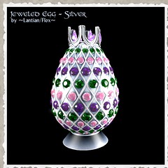 ~L/Fx~ Jeweled Egg Lamp - Silver