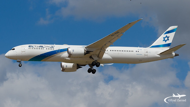 TLV - El Al Boeing 787-9 4X-EDE