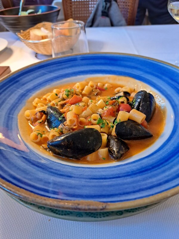 mussels with pasta