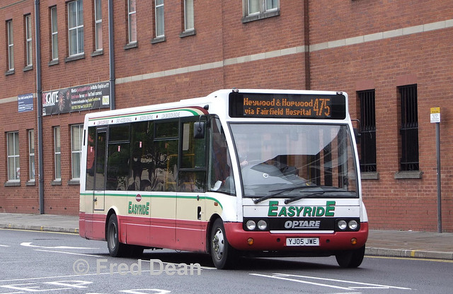 Optare Solo (YJ05 JWE).
