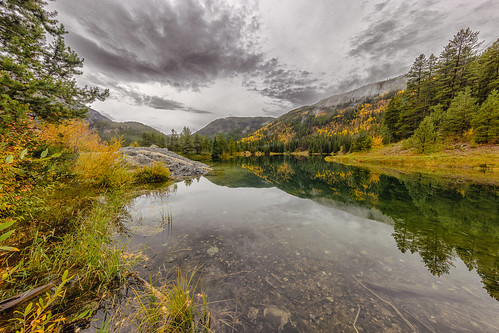 clouds cloudy lowclouds mist misty landscapes landscape reflections fall autumn officersgulchpond colorado rockymountains