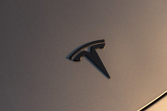 Tesla Model Y Matte Grey Aluminum Vinyl Wrap
