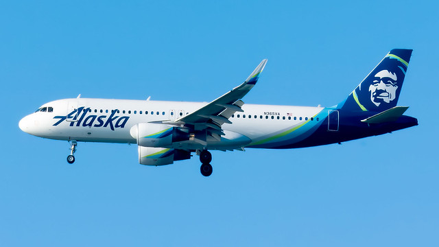 SFO - N365VA Alaska Airlines Airbus A320-214(WL)