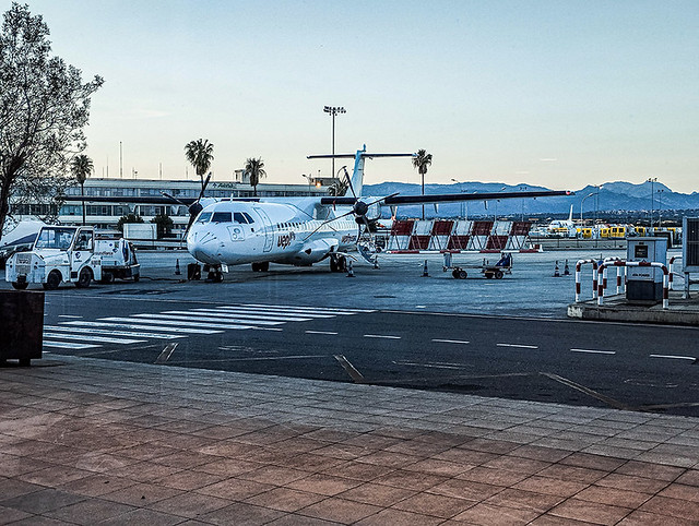ATR 72-500  UEP AIR ( Aeropuerto de Palma de Mallorca )