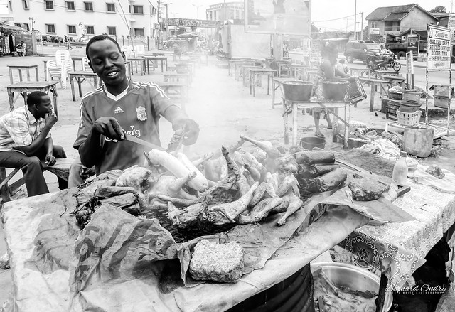 Cuisinier de rue quartier Cadjehoun, Cotonou