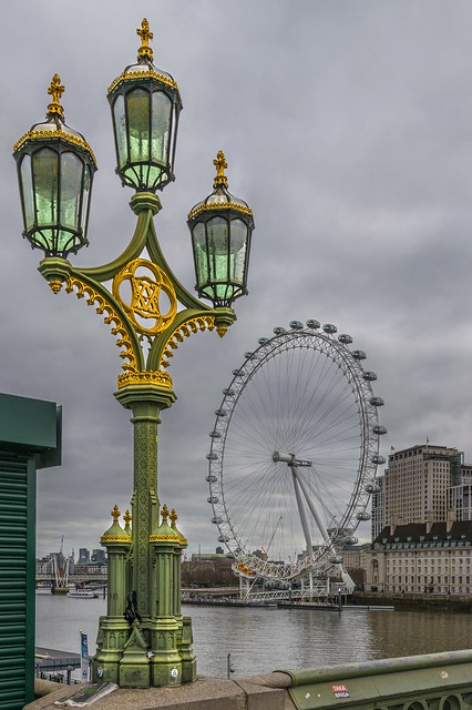 Westminster bridge Lamp