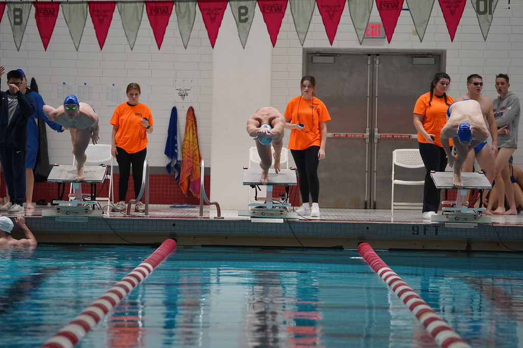 Wpi Pool ALG09560 | WPI Athletics | Flickr