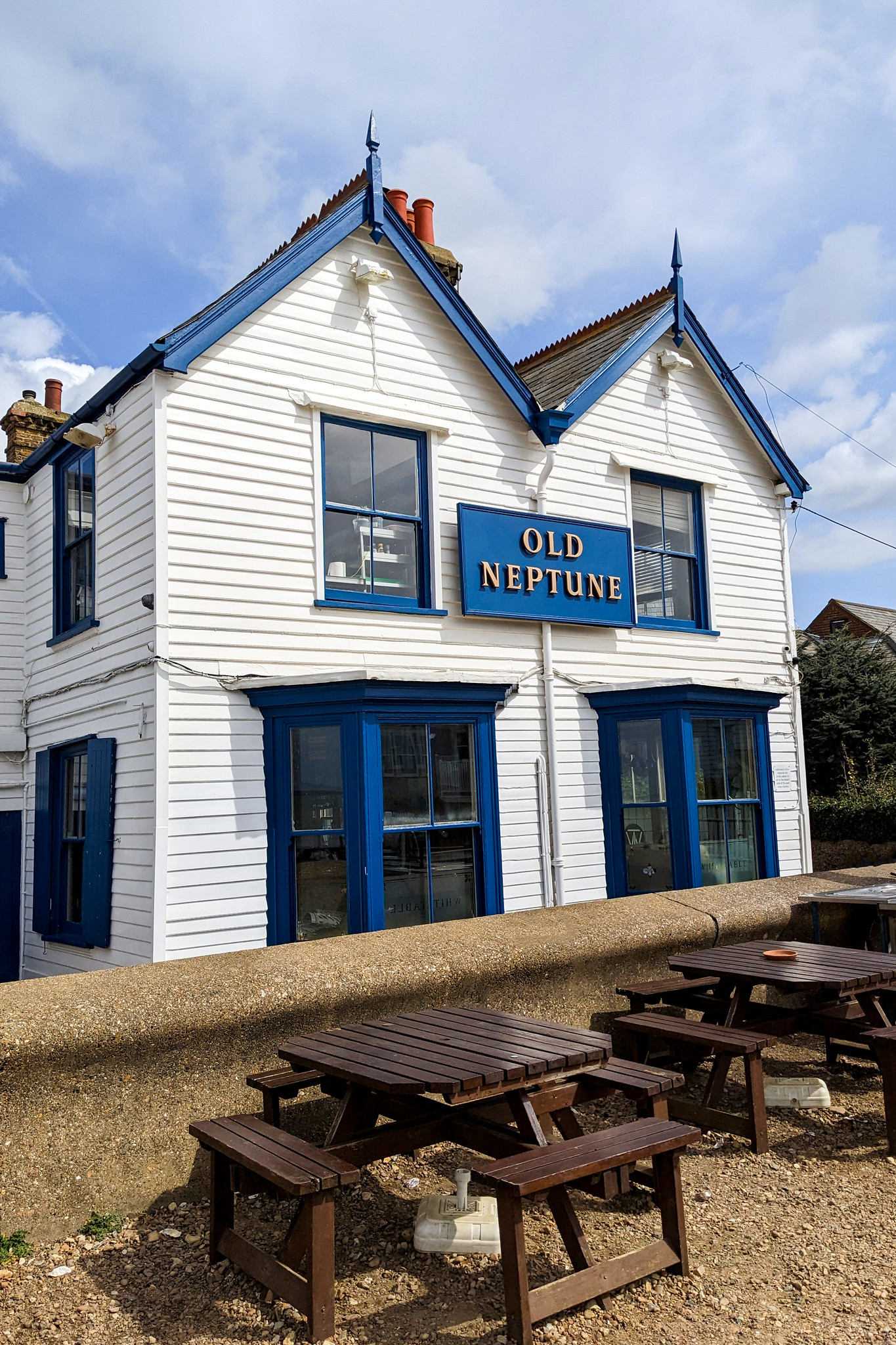 A Dog-Friendly Travel Guide to Whitstable, Kent