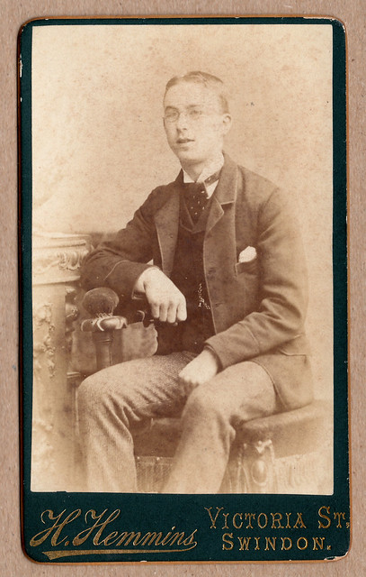c.1890: Portrait of an unknown Swindonian (CDV)