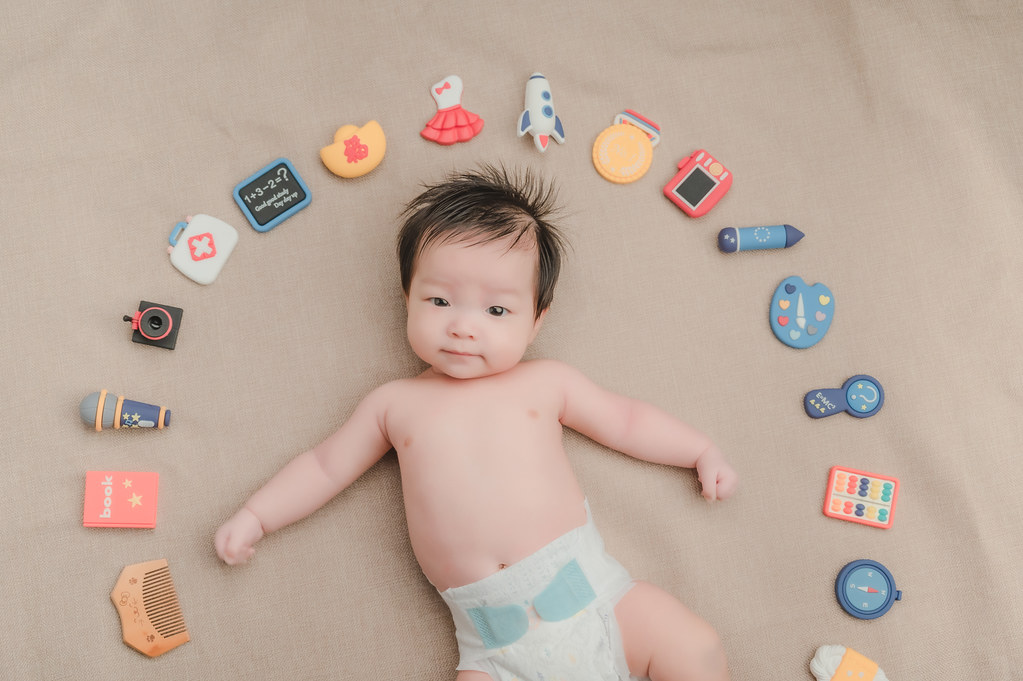 [親子寫真] 潘顥尹 嬰兒照拍攝@迪司陽光攝影棚-最專業的團隊完成全家福照，拍出有溫度的照片! #