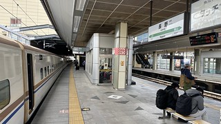 長野駅にて E7系