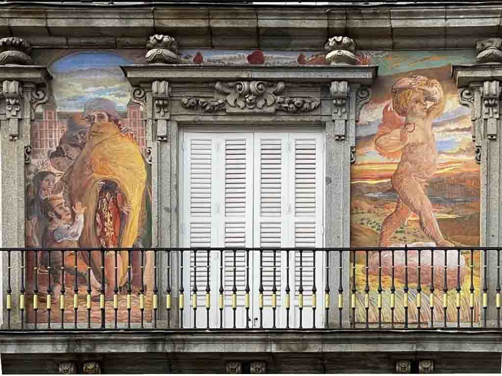 La CIUDAD cuenta lo que sus muros hablan - The CITY tells what its walls speak.