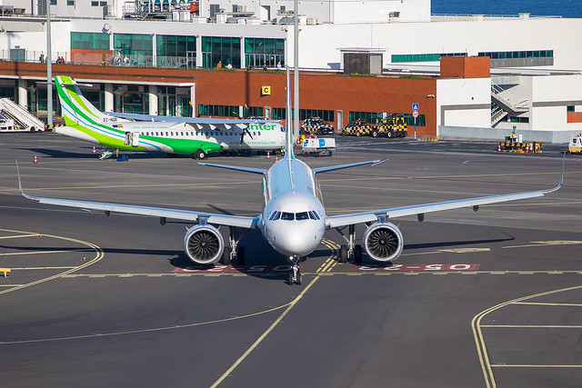 TAP - Airbus A321-251NX CS-TJO @ Funchal