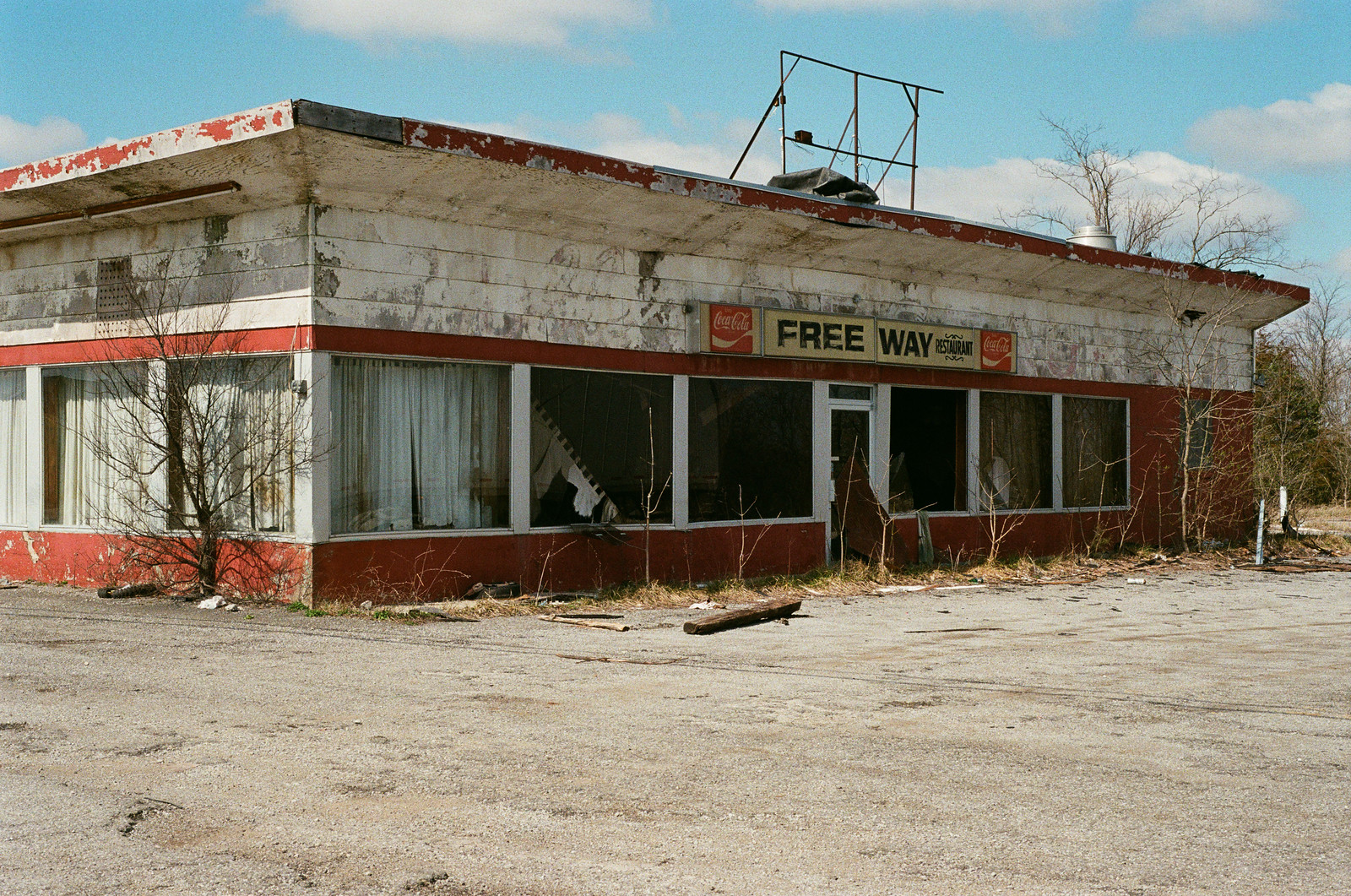 Free Way Restaurant