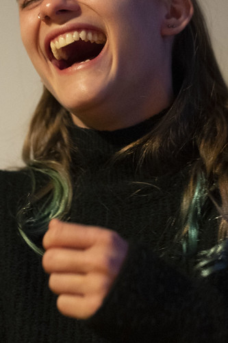 Empowering Connections: Solidarity in Safe Spaces | by neue schule für fotografie