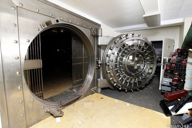Lakeview Chicago Bank Vault