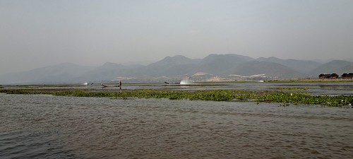 MYANMAR, Burma - Boote und Fischer auf dem Inle-See, 21554 | by roba66
