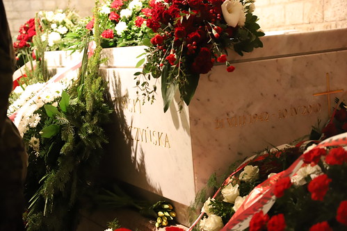 Msza św. w katedrze na Wawelu w 13. rocznicę pogrzebu pary prezydenckiej 18.04.2023 r.