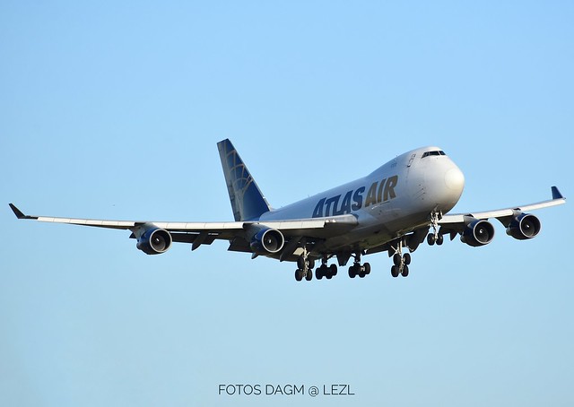 BOEING 747-4B5ERF (SERIAL: 33517) ATLAS AIR (N446MC) / AEROPUERTO DE SEVILLA (LEZL) ESPAÑA-SPAIN