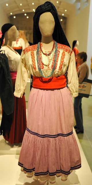 Zapotec Blouse Skirt Traje Clothing Oaxaca Mexico