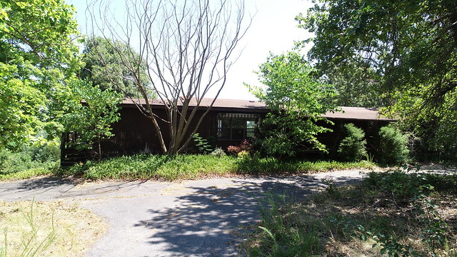 Under Contract – Home & Shop on 67.97± AC. With Lake View! Mountain Home, AR – $410,300