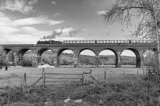 75014 Stanway Viaduct