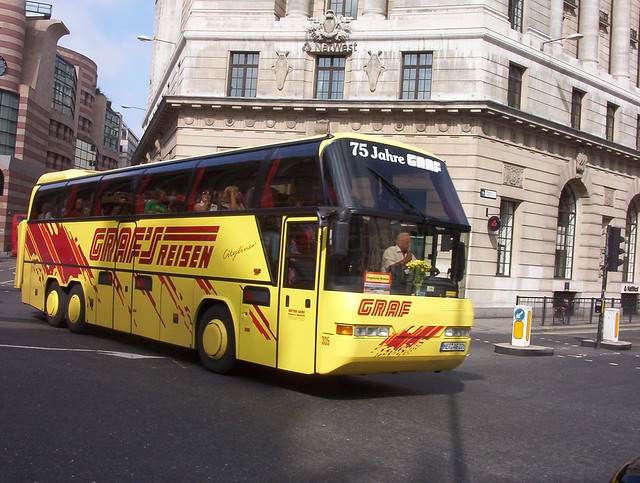 Graf's Reisen - HER-AG226 - Euro-Bus20040006