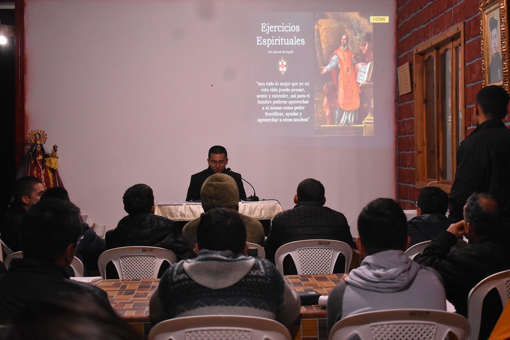 Ecuador - Ejercicios Espirituales de Semana Santa