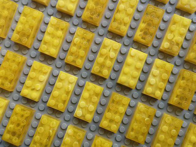 Lego Bayer old logo