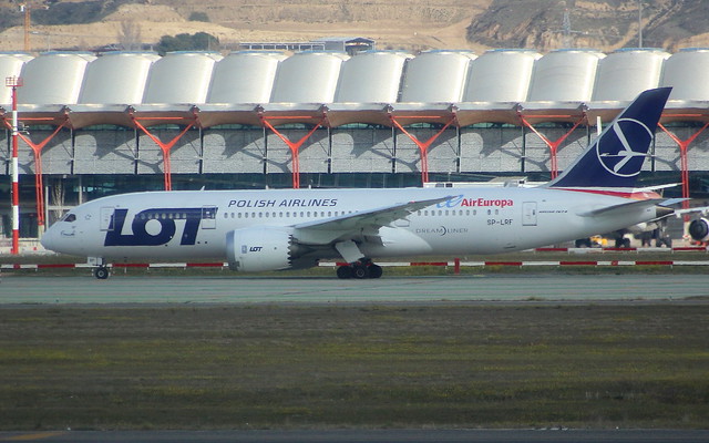 LOT Polish Airlines SP-LRF Boeing 787-8 at Madrid MAD Spain