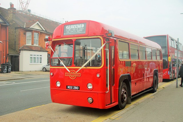 MXX280 London Transport RF392