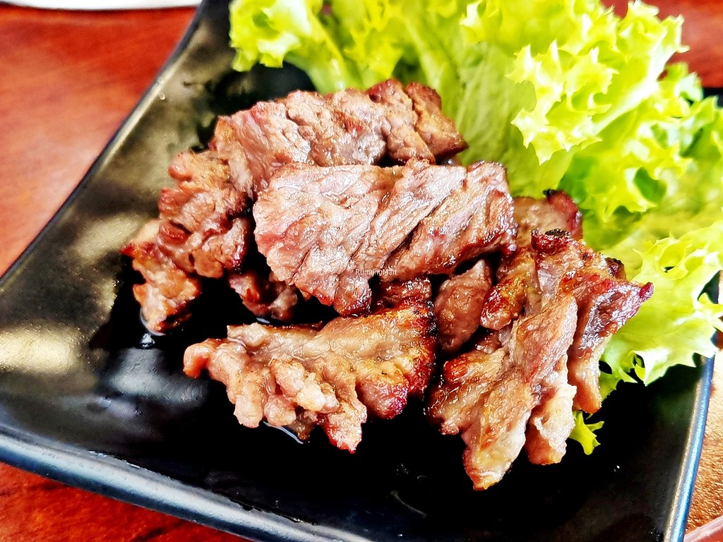 Soegogi Saeng Galbi / Grilled Non-Marinated Beef Short Ribs