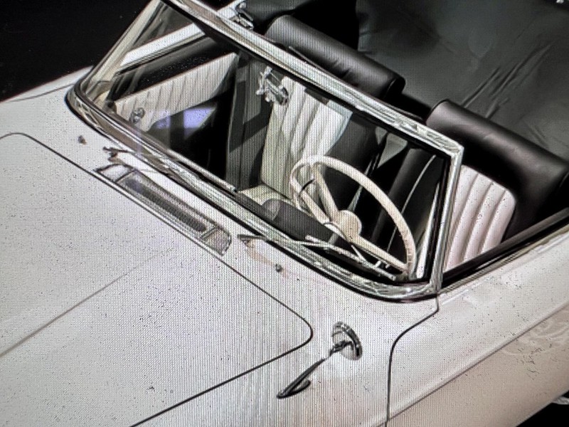 [REVELL] BMW 507 cabriolet 1958, ayant appartenu à Elvis PRESLEY (base de 1991) Réf 7200 - Page 5 52839328480_0820c95e6f_c