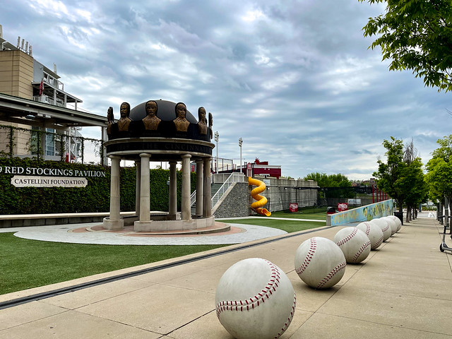 Cincinnati Reds Complex: Great American Ballpark, Hall of Fame, and Gift Shop