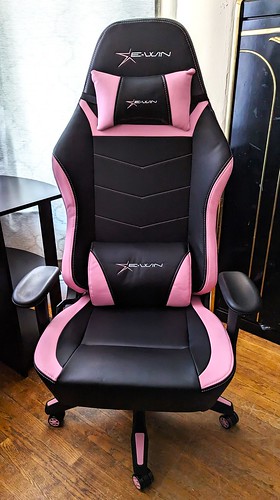 E-WIN Racing Gaming Chair Review #MySillyLittleGang