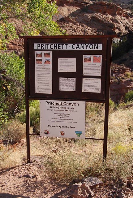 Warning sign at Pritchett Canyon (Moab, Utah)... 20100922_0710