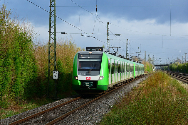 DB Regio 422 516 | Duisburg-Angermund