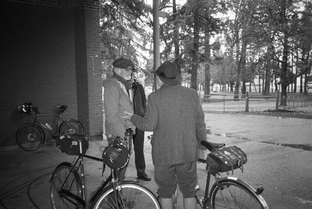 Portland Tweed Ride 2023: Meet up in Normandale Park. 9 April 2023