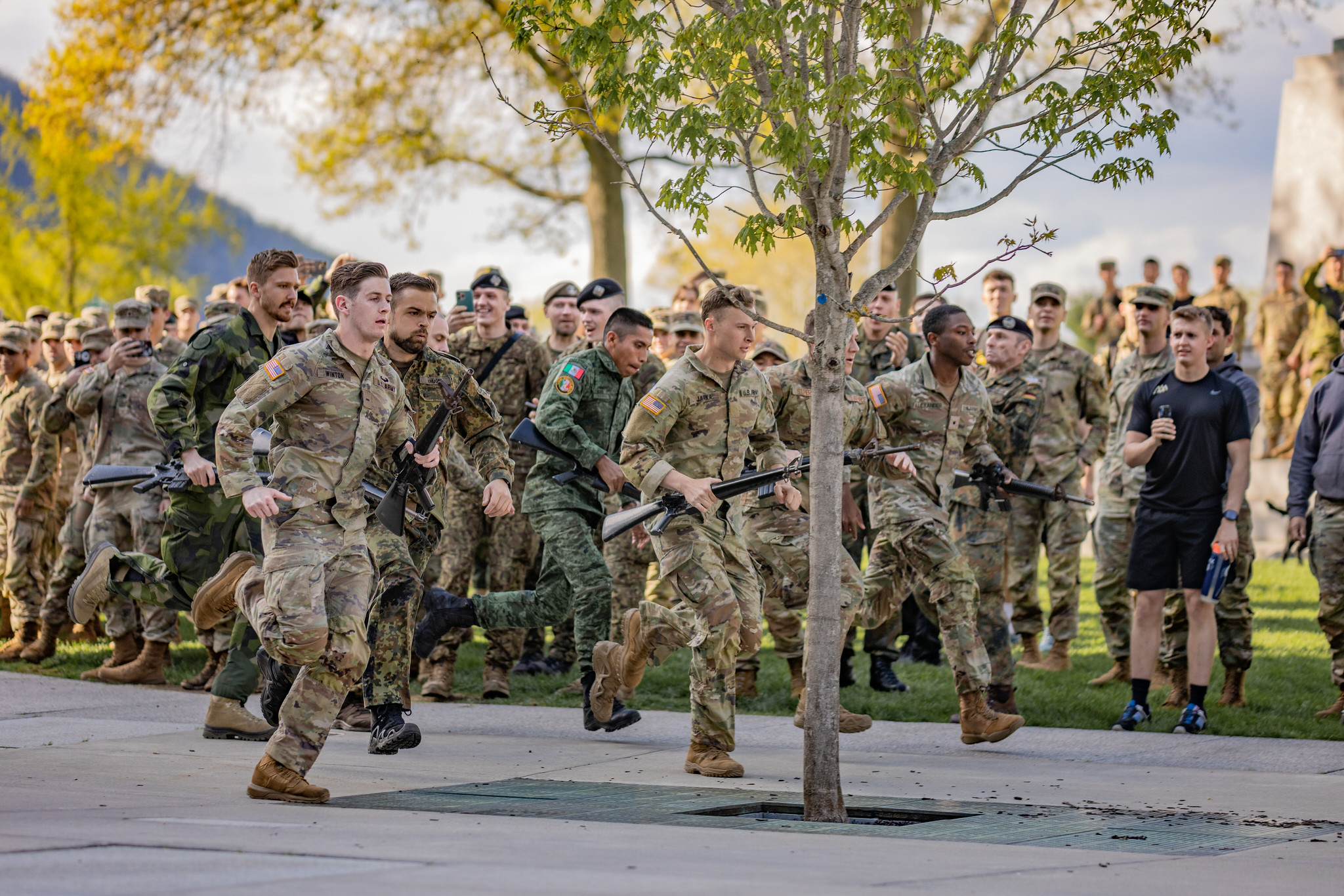 Teams conduct a relay race to determine the order of movement for the 2023 Sandhurst Military Skills Competition hosted at West Point, N.Y., Apr. 24, 2023. (U.S. Army Photo by Cadet Noah Murray)