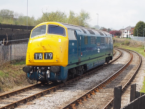 832 at Heywood. | Running round the stock of the 12.47 arriv… | Flickr