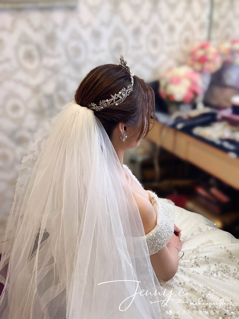 【新秘蓁妮】bride 雅芳 結婚造型 / 氣質公主