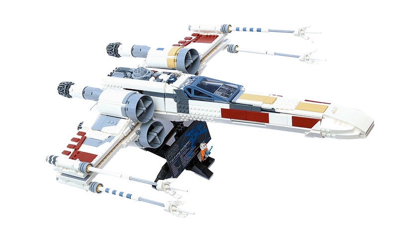 75355: X-wing Starfighter UCS Set Review