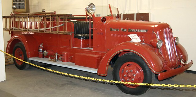 1942 Seagraves Fire appliance, Travis AFB Museum 070323