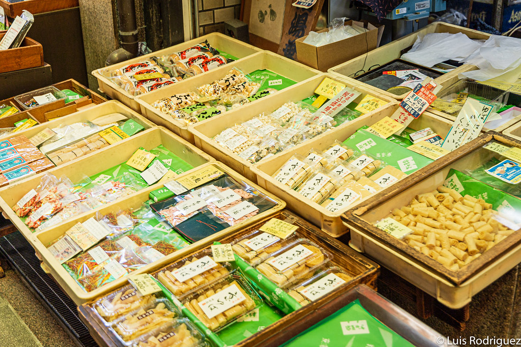 Yuba empaquetada en el mercado Nishiki