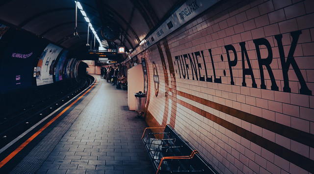 Tufnell Park station, London タフネル・パーク駅、ロンドン