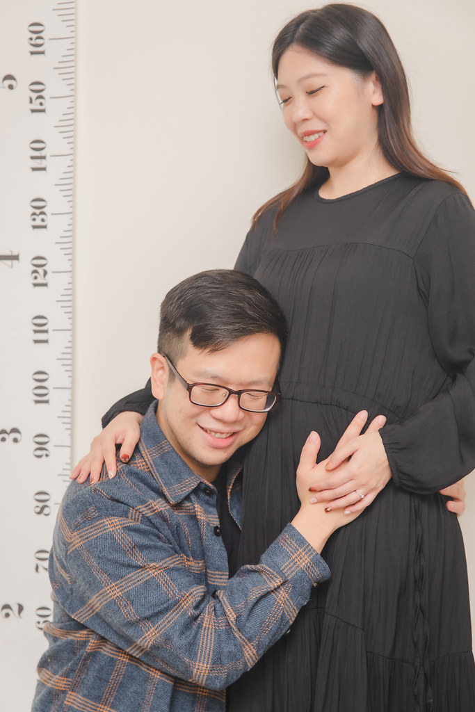[親子寫真] 蔡瑩臻 全家福拍攝@迪司陽光攝影棚-最專業的團隊完成全家福照，拍出有溫度的照片! #孕婦寫真
