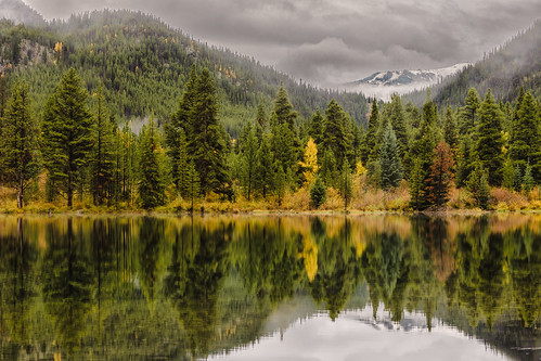 landscape landscapes reflections mirror mist misty lowclouds mountains officersgulchpond autumn fall colorado