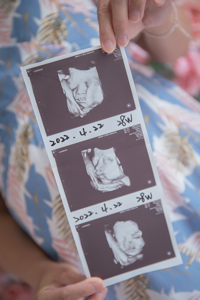 [孕婦寫真] 筱嵐  全家福拍攝@迪司陽光攝影棚-最專業的團隊完成全家福照，拍出有溫度的照片! #全家福照